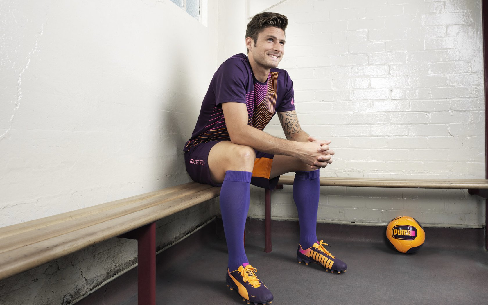 德甲：门兴3-0大胜奥格斯堡，防线稳固无比，门兴1_1奥格斯堡